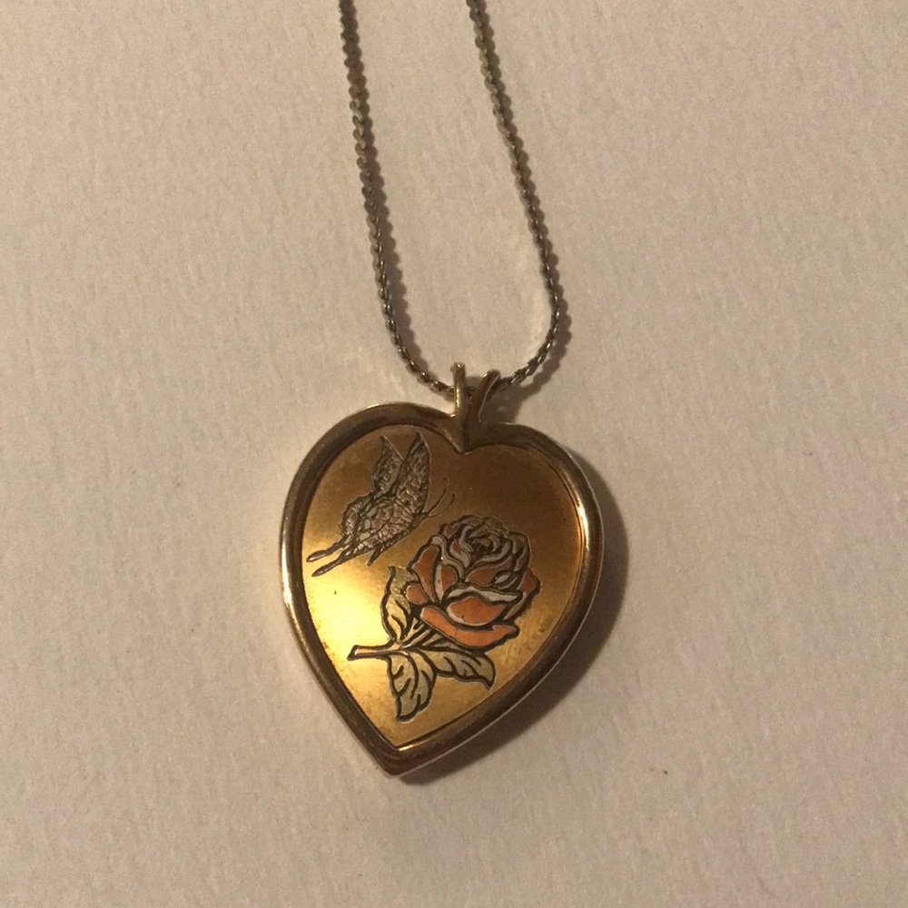 Reed & Barton Demascene Butterfly and Rose Vintage Necklace Gold Tone - Picture 5 of 9